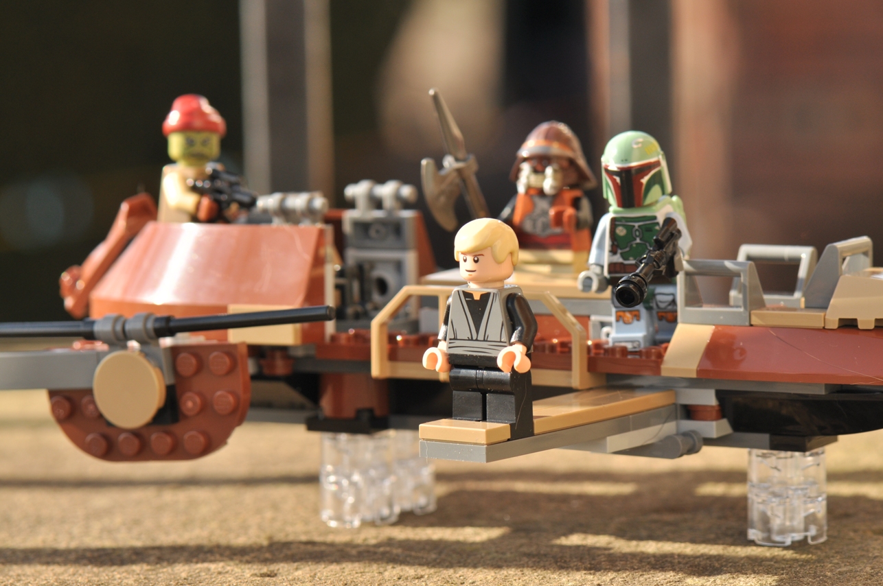 LEGO STAR WARS Minifigure KITHABA From Set 9496 